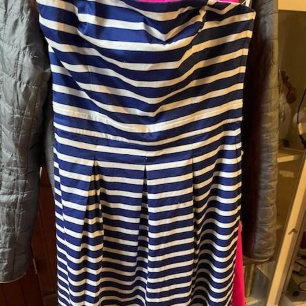GAP Striped Strapless Dress Blue and White Size 4
